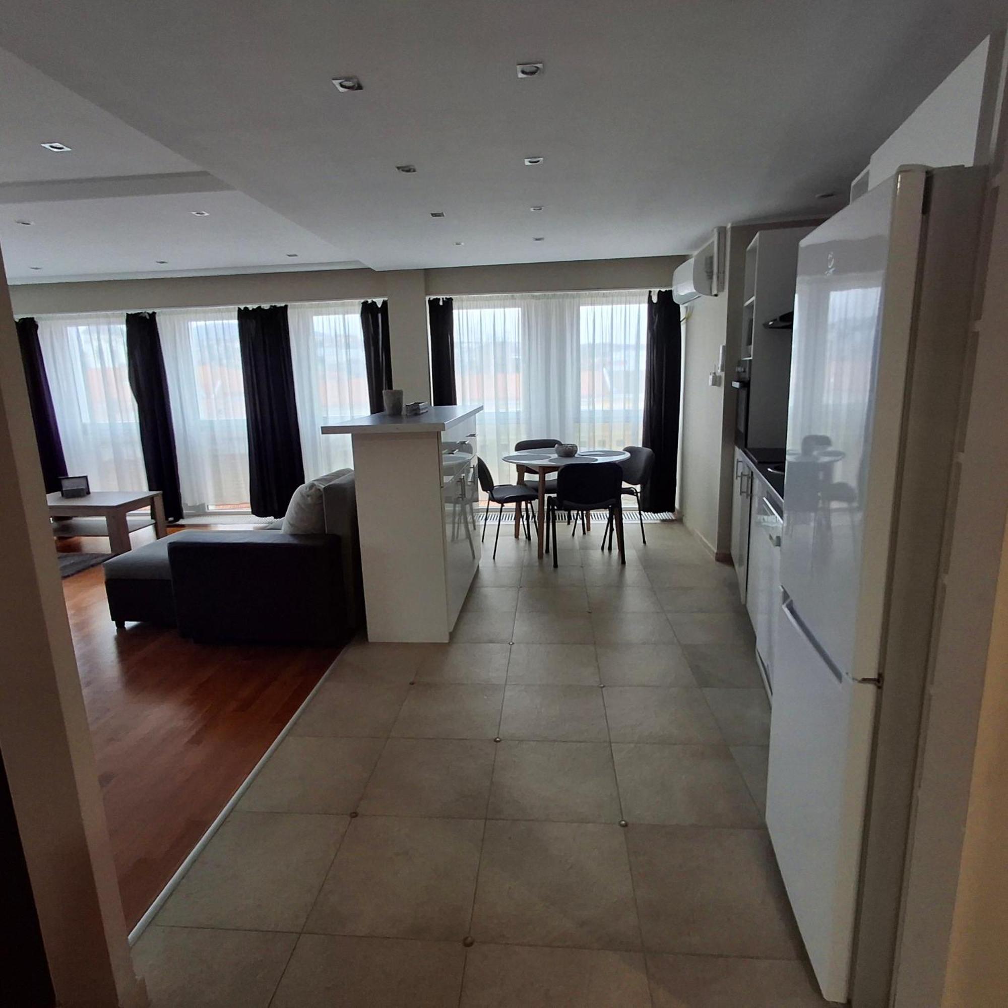 Unicorniselit Apartmanok Eger Exterior foto