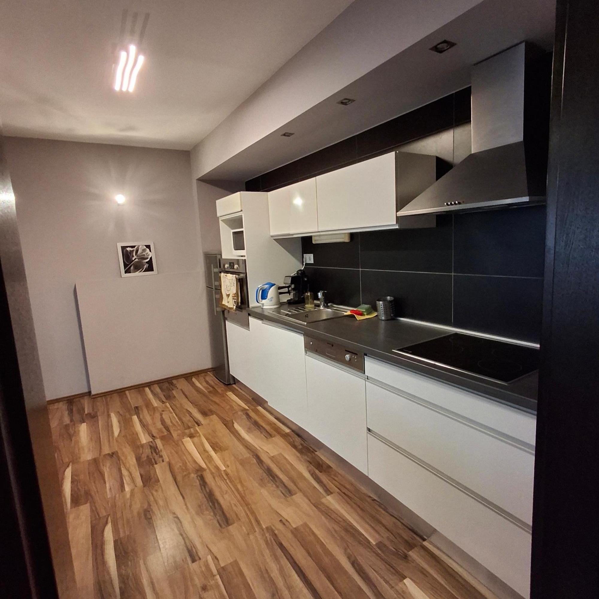 Unicorniselit Apartmanok Eger Exterior foto